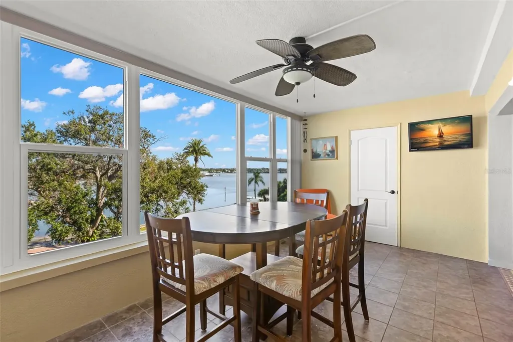 1847 Shore Drive S South Pasadena FL 33707