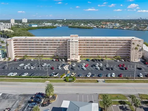 1847 Shore Drive S South Pasadena FL 33707