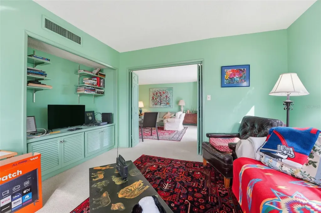 7461 W Country Club Drive N Sarasota FL 34243