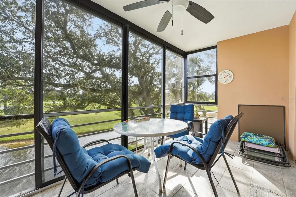 7461 W Country Club Drive N Sarasota FL 34243