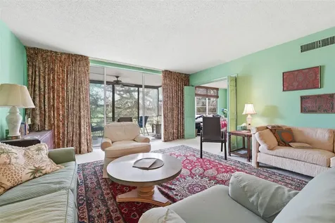 7461 W Country Club Drive N Sarasota FL 34243