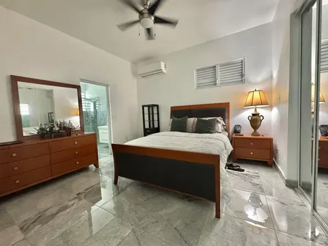 3 Luhn Urb. Victor Braegger Guaynabo PR 00966