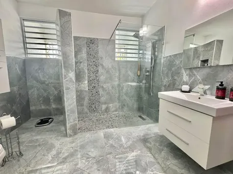 3 Luhn Urb. Victor Braegger Guaynabo PR 00966