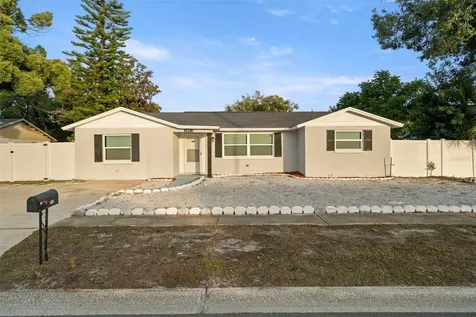 1863 12th Street SW Largo FL 33778