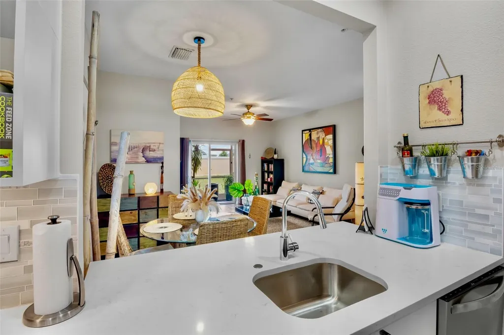 3537 Parkridge Circle Sarasota FL 34243