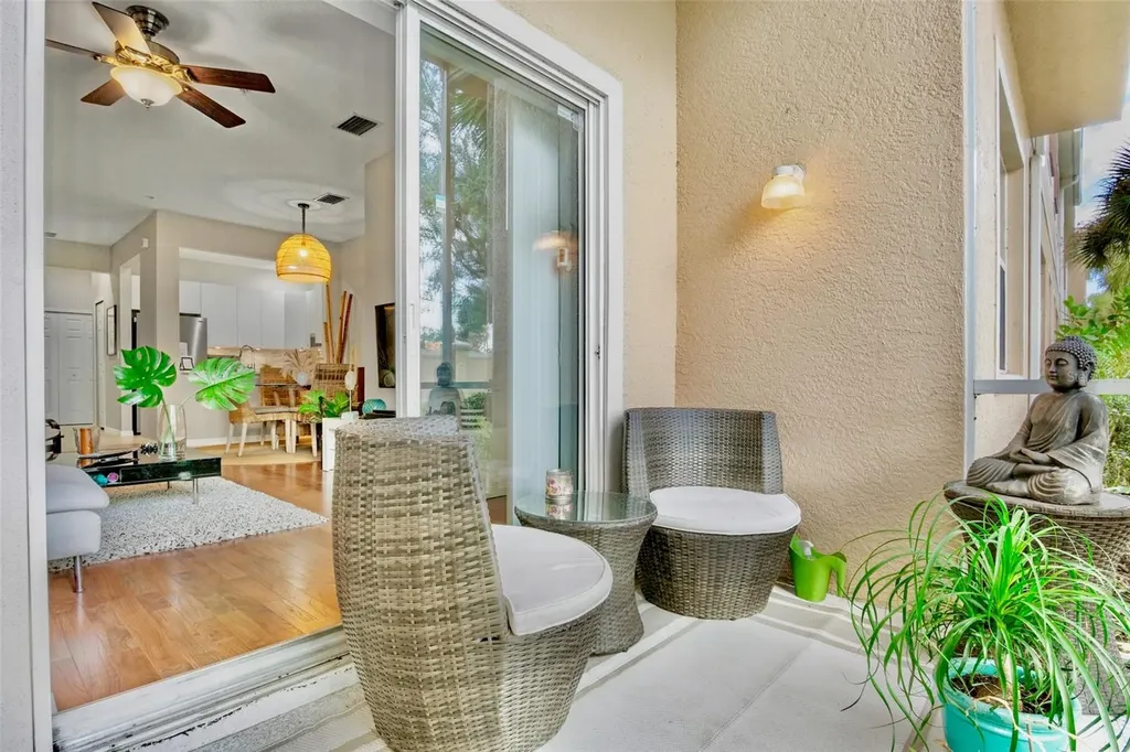 3537 Parkridge Circle Sarasota FL 34243