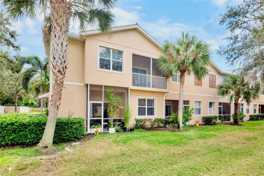 3537 Parkridge Circle Sarasota FL 34243