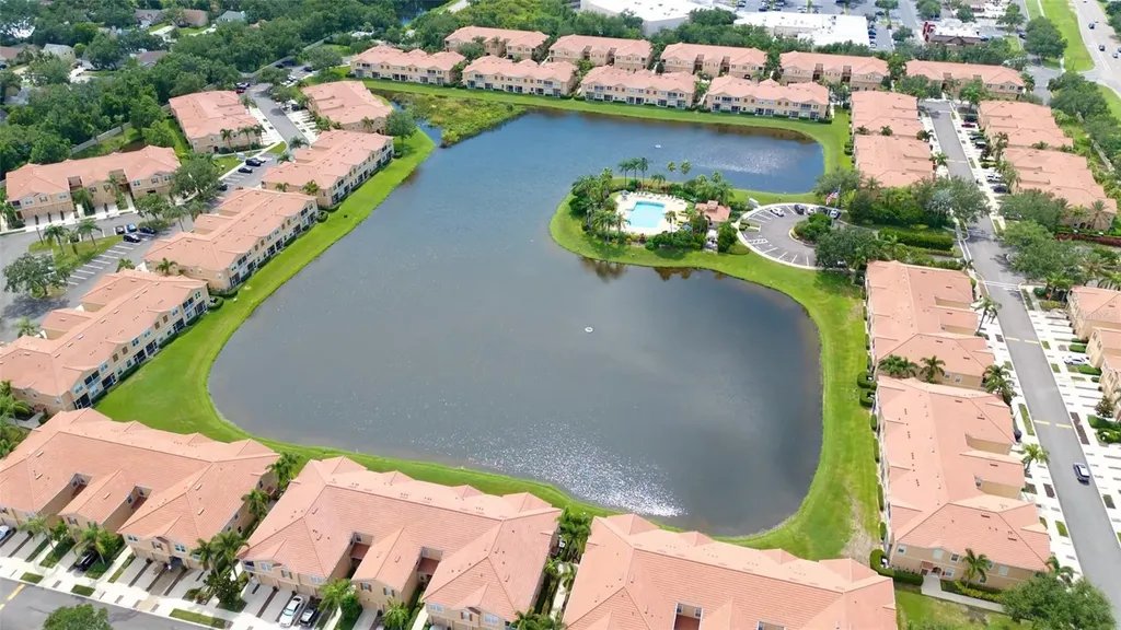 3537 Parkridge Circle Sarasota FL 34243