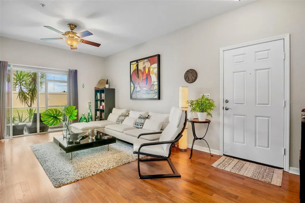 3537 Parkridge Circle Sarasota FL 34243