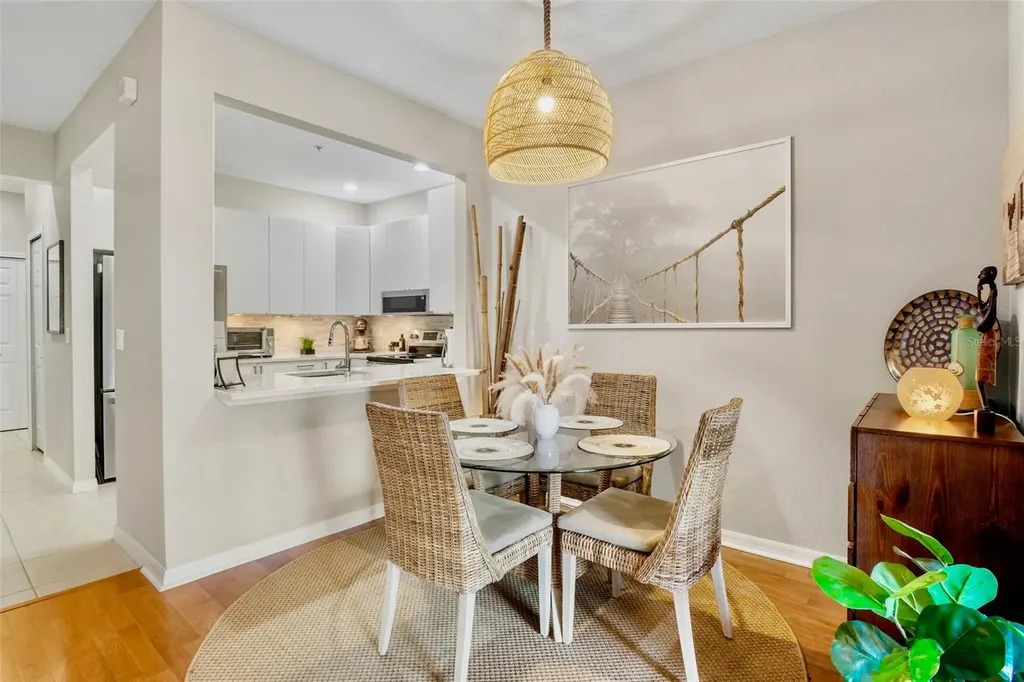 3537 Parkridge Circle Sarasota FL 34243