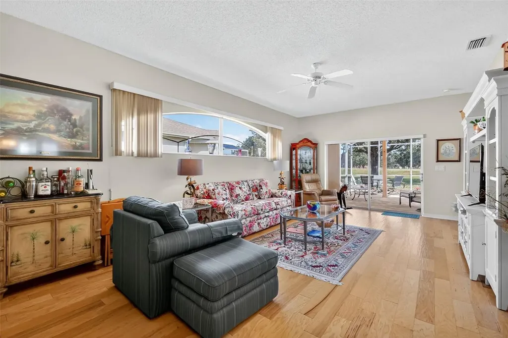21202 Braveheart Drive Leesburg FL 34748