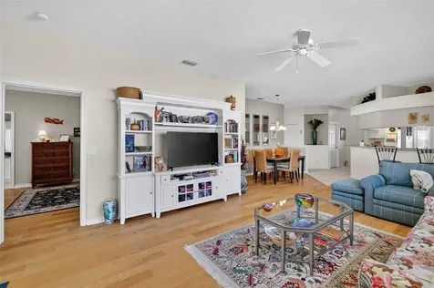 21202 Braveheart Drive Leesburg FL 34748
