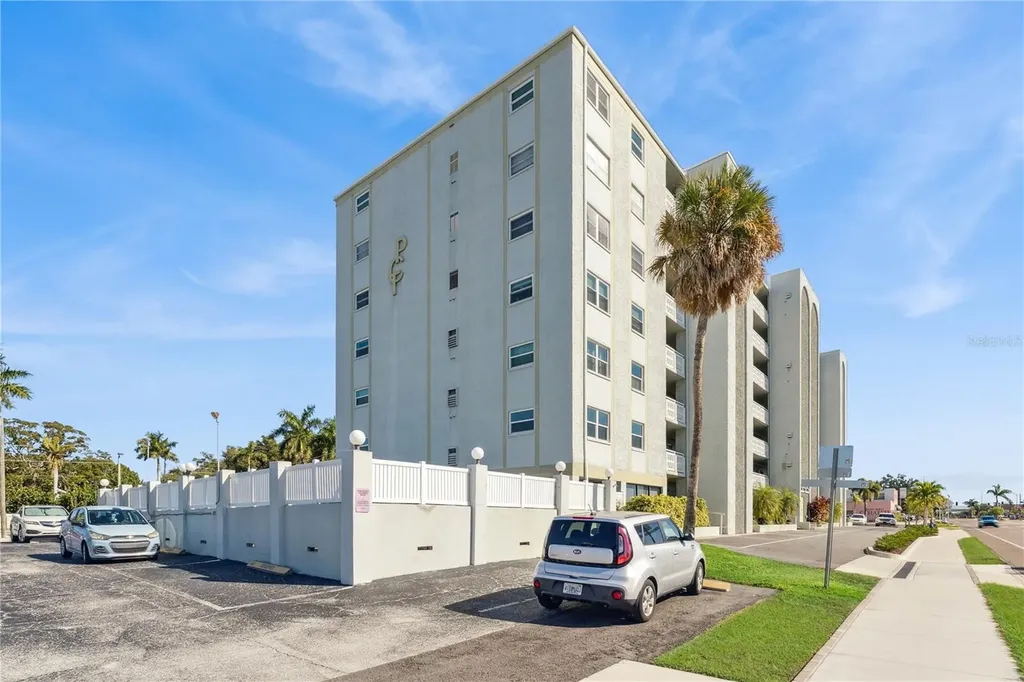St Petersburg FL 33710