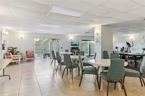 St Petersburg FL 33710