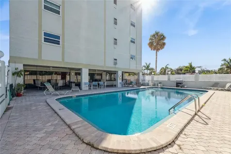 St Petersburg FL 33710