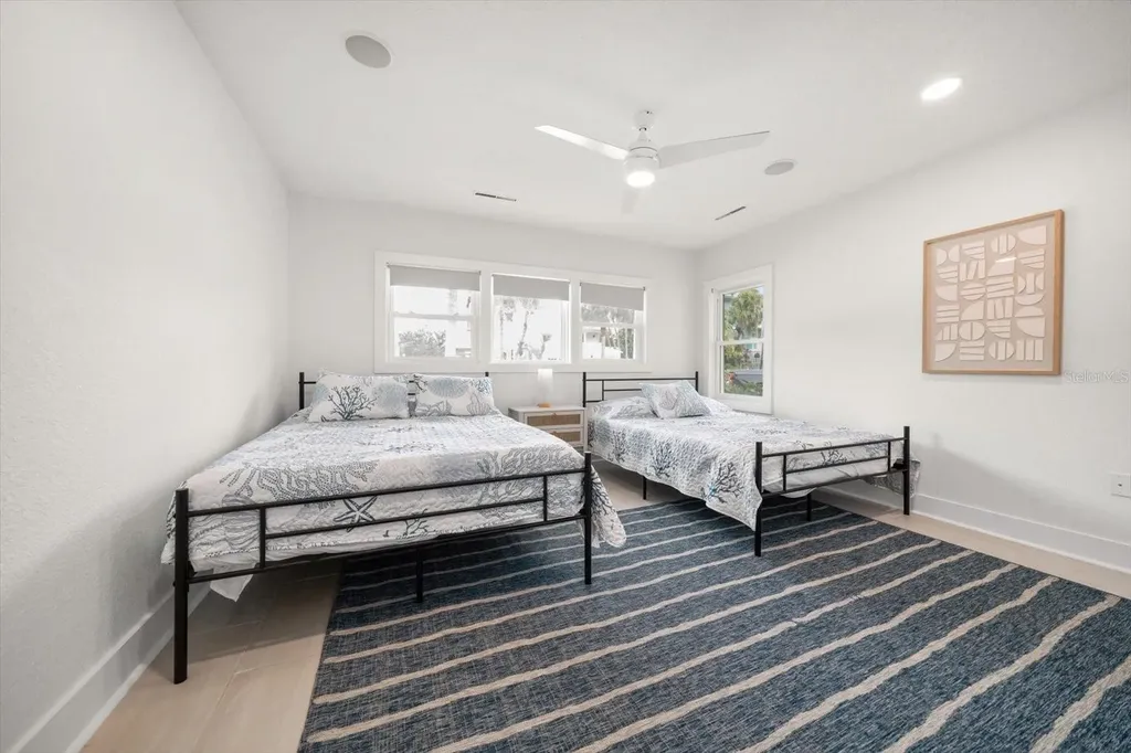 1018 Bay Esplanade Clearwater Beach FL 33767