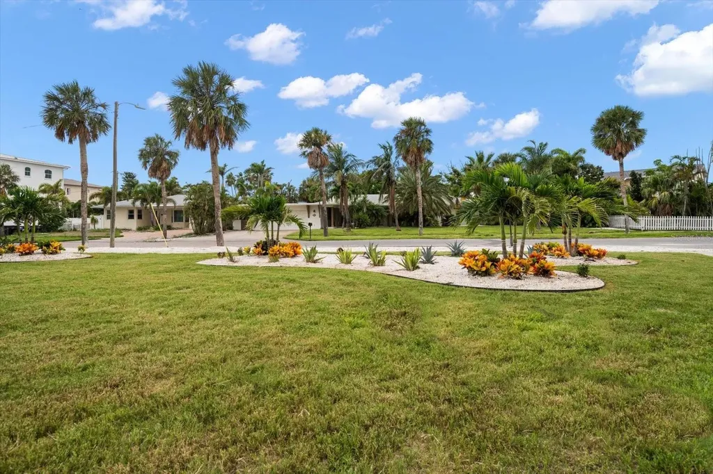 1018 Bay Esplanade Clearwater Beach FL 33767