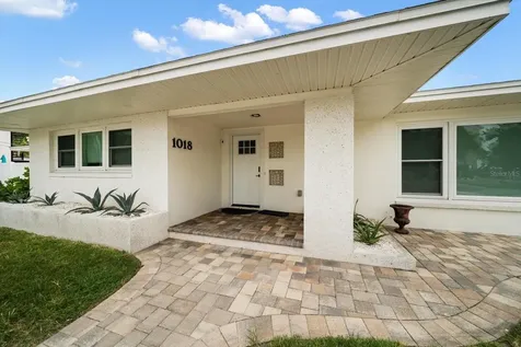 1018 Bay Esplanade Clearwater Beach FL 33767