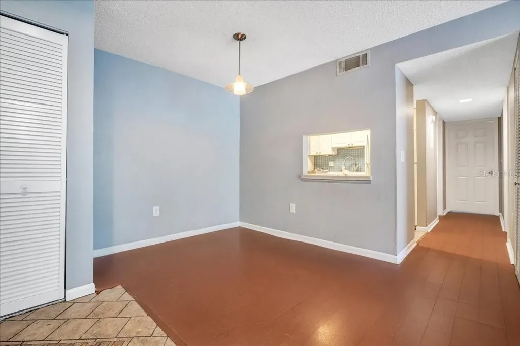 3254 S Semoran Boulevard Orlando FL 32822