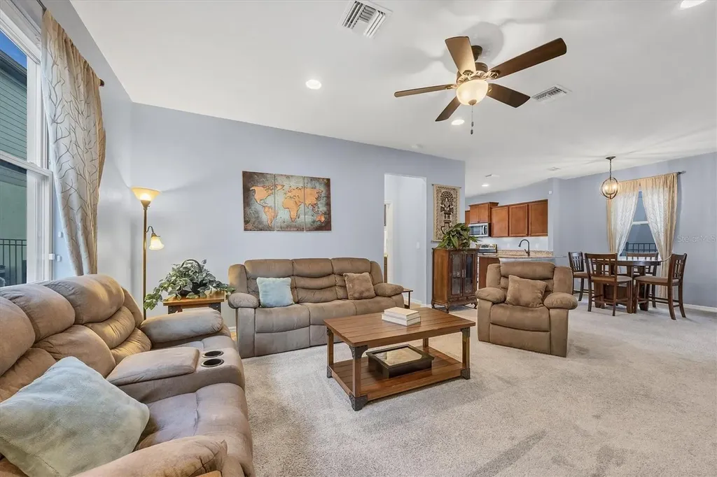 6443 Kenava Loop Palmetto FL 34221
