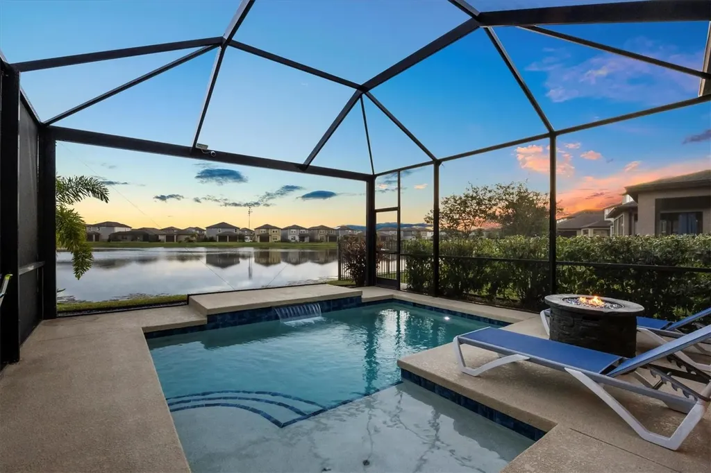 6443 Kenava Loop Palmetto FL 34221