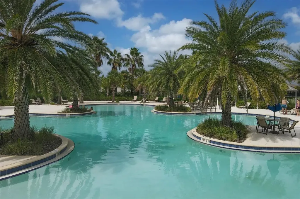 6443 Kenava Loop Palmetto FL 34221