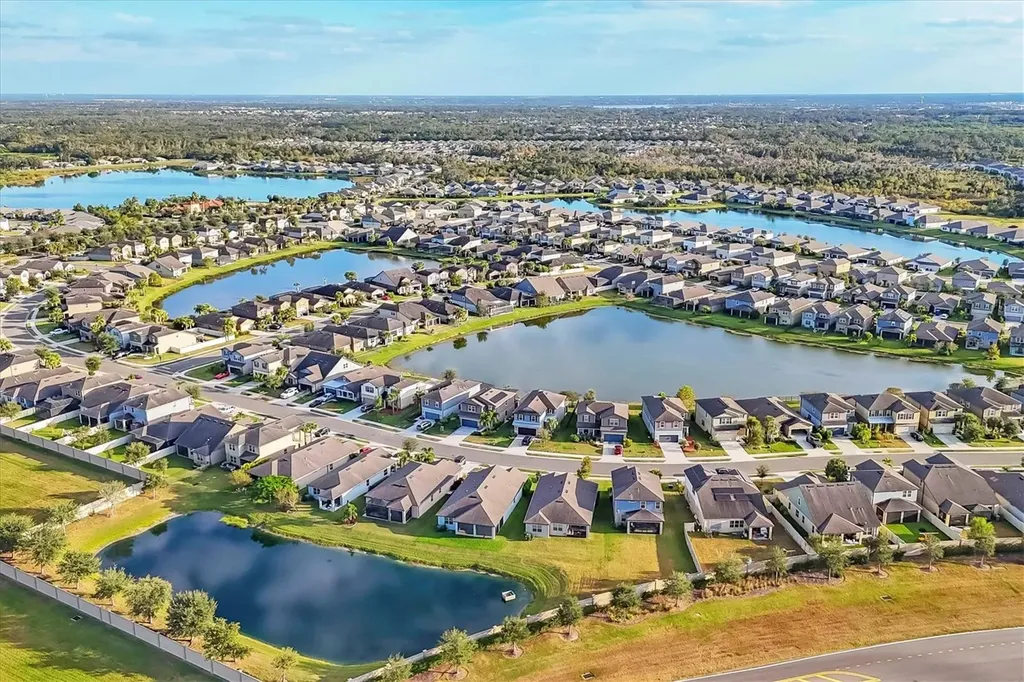 6443 Kenava Loop Palmetto FL 34221