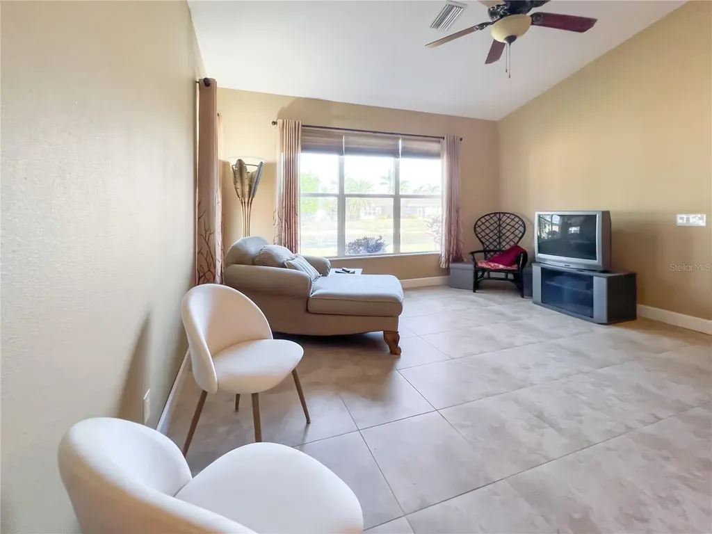 4721 Turnberry Circle North Port FL 34288