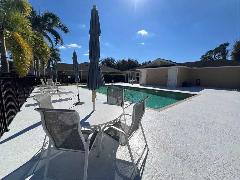 4721 Turnberry Circle North Port FL 34288