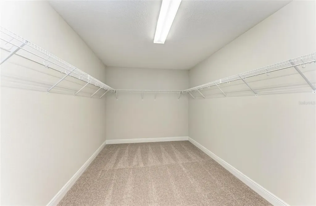 10148 Surrey Rose Drive San Antonio FL 33576