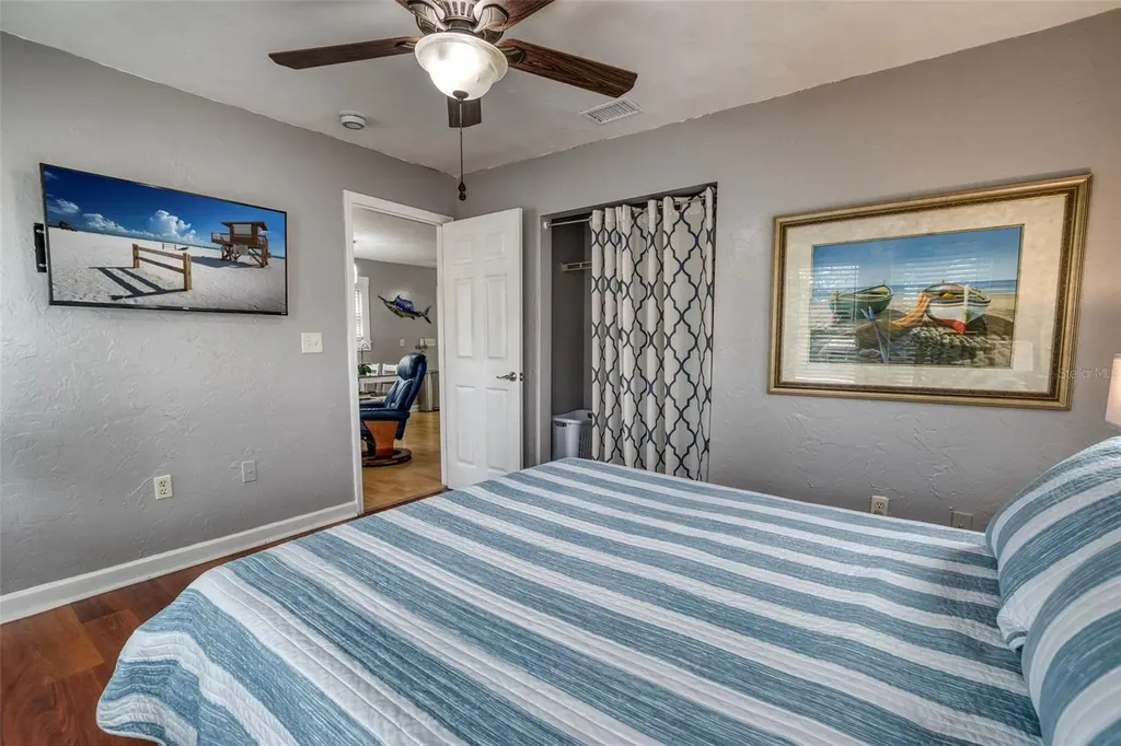 304 15th Street W Bradenton FL 34205
