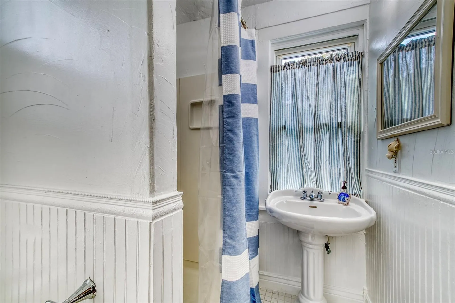 304 15th Street W Bradenton FL 34205