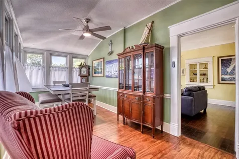 304 15th Street W Bradenton FL 34205