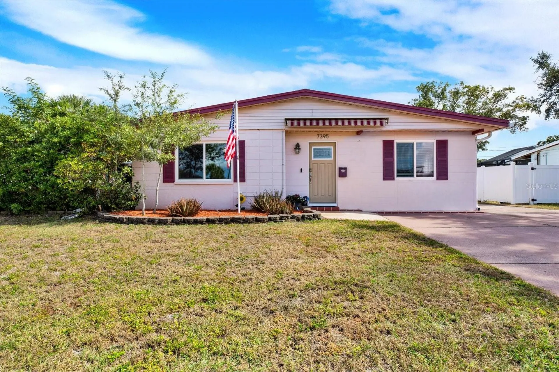 7395 18th Street N St Petersburg FL 33702