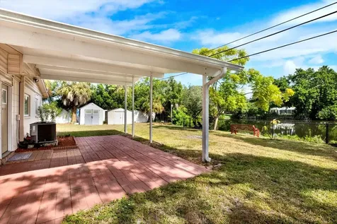 7395 18th Street N St Petersburg FL 33702