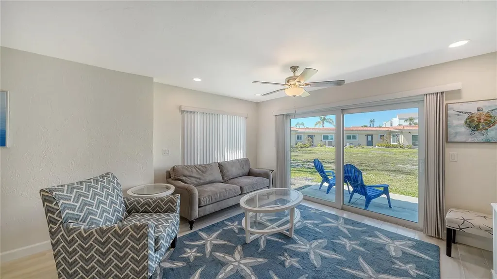 4760 Gulf Of Mexico Dr. Villa 7 Longboat Key FL 34228
