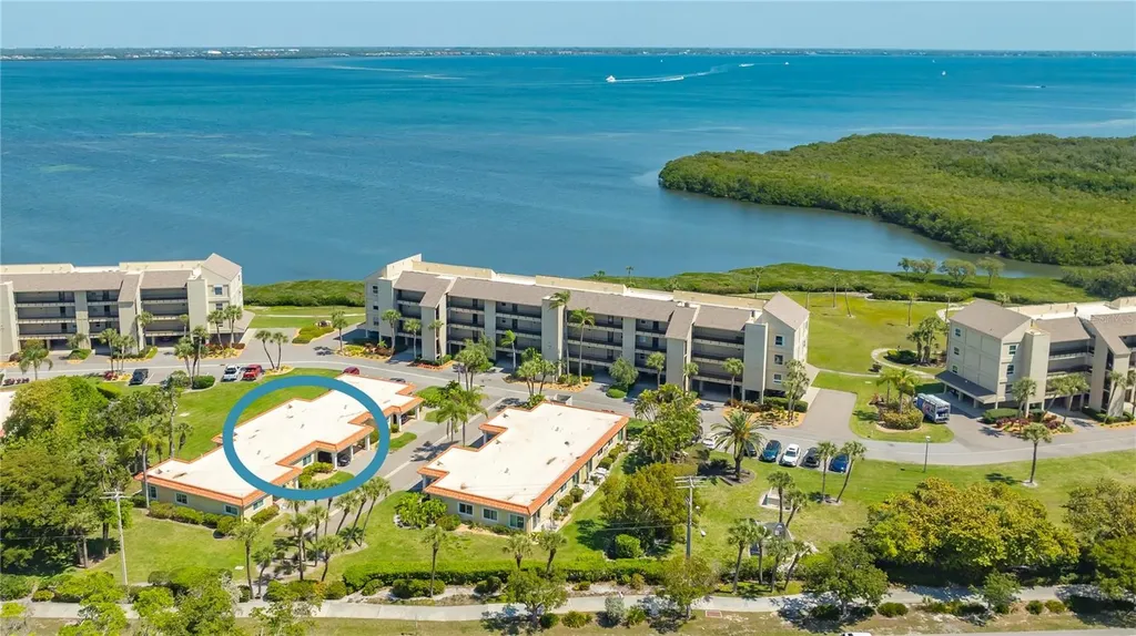4760 Gulf Of Mexico Dr. Villa 7 Longboat Key FL 34228