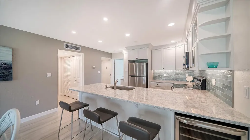 4760 Gulf Of Mexico Dr. Villa 7 Longboat Key FL 34228