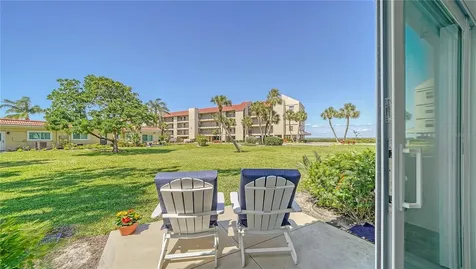 4760 Gulf Of Mexico Dr. Villa 7 Longboat Key FL 34228