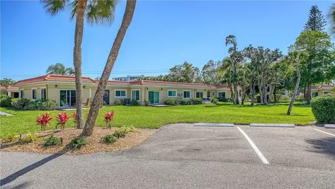 4760 Gulf Of Mexico Dr. Villa 7 Longboat Key FL 34228