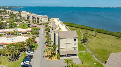 4760 Gulf Of Mexico Dr. Villa 7 Longboat Key FL 34228