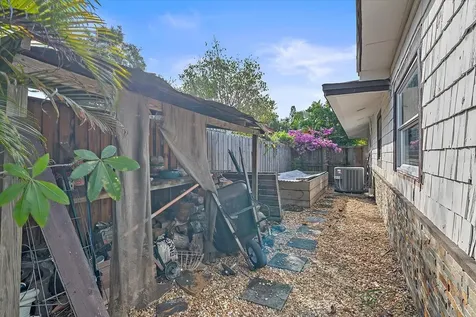 2313 Loma Linda Street Sarasota FL 34239