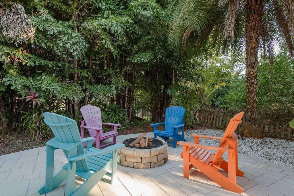 758 Claudia Palm Harbor FL 34683