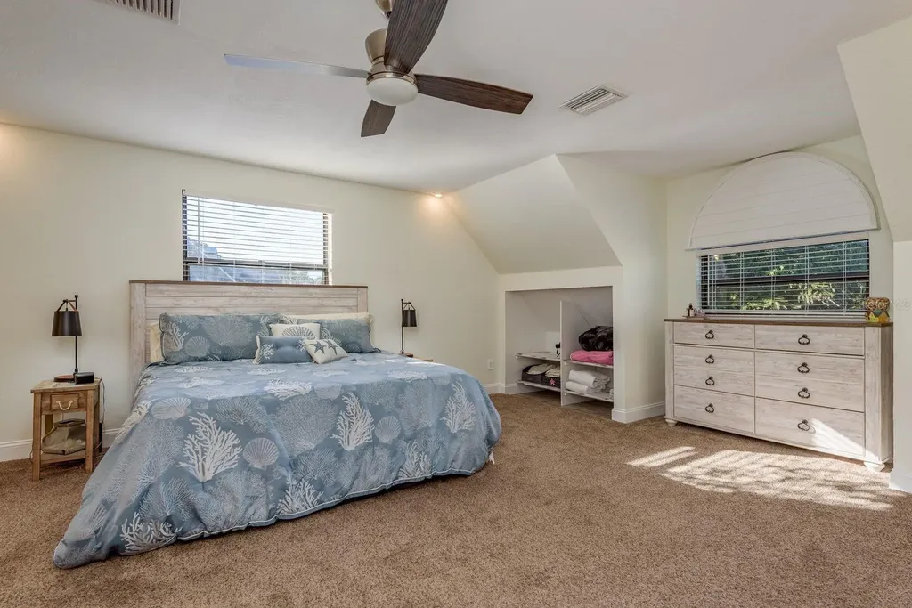 758 Claudia Palm Harbor FL 34683