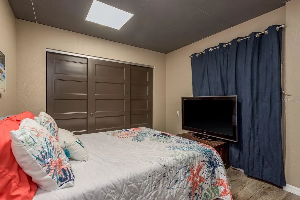 758 Claudia Palm Harbor FL 34683