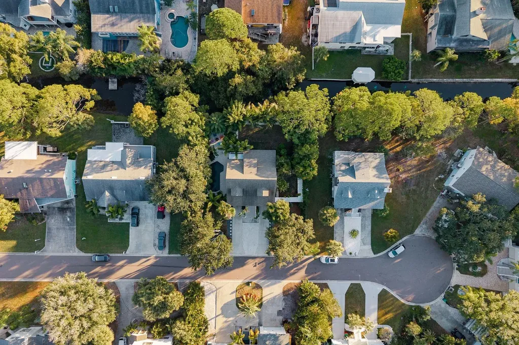 758 Claudia Palm Harbor FL 34683