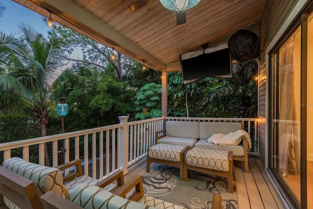 758 Claudia Palm Harbor FL 34683
