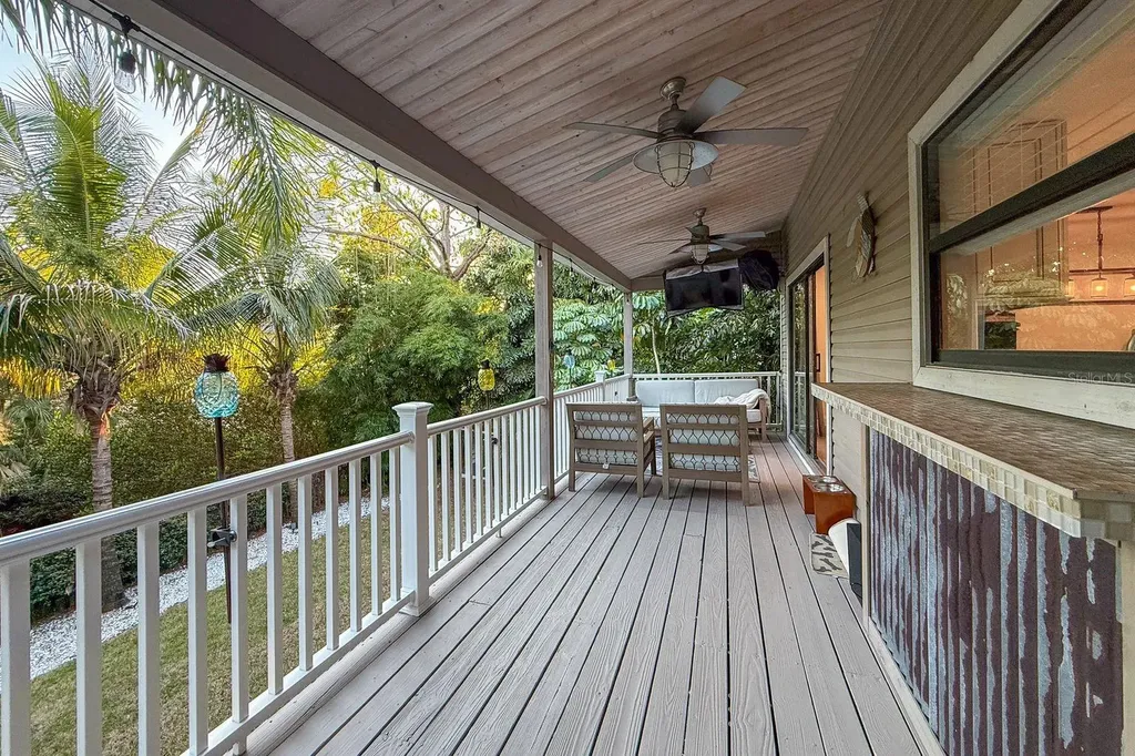 758 Claudia Palm Harbor FL 34683