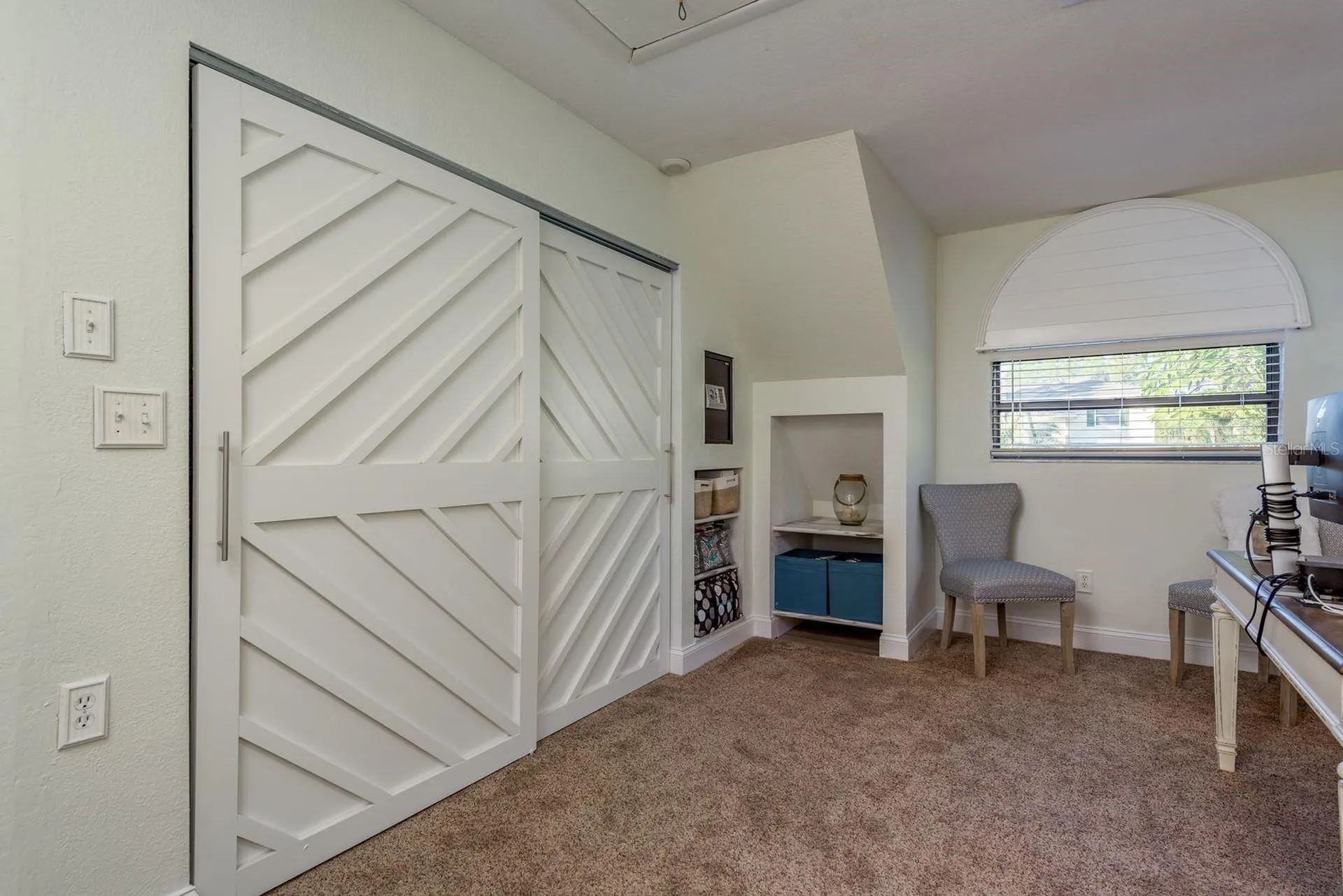 758 Claudia Palm Harbor FL 34683