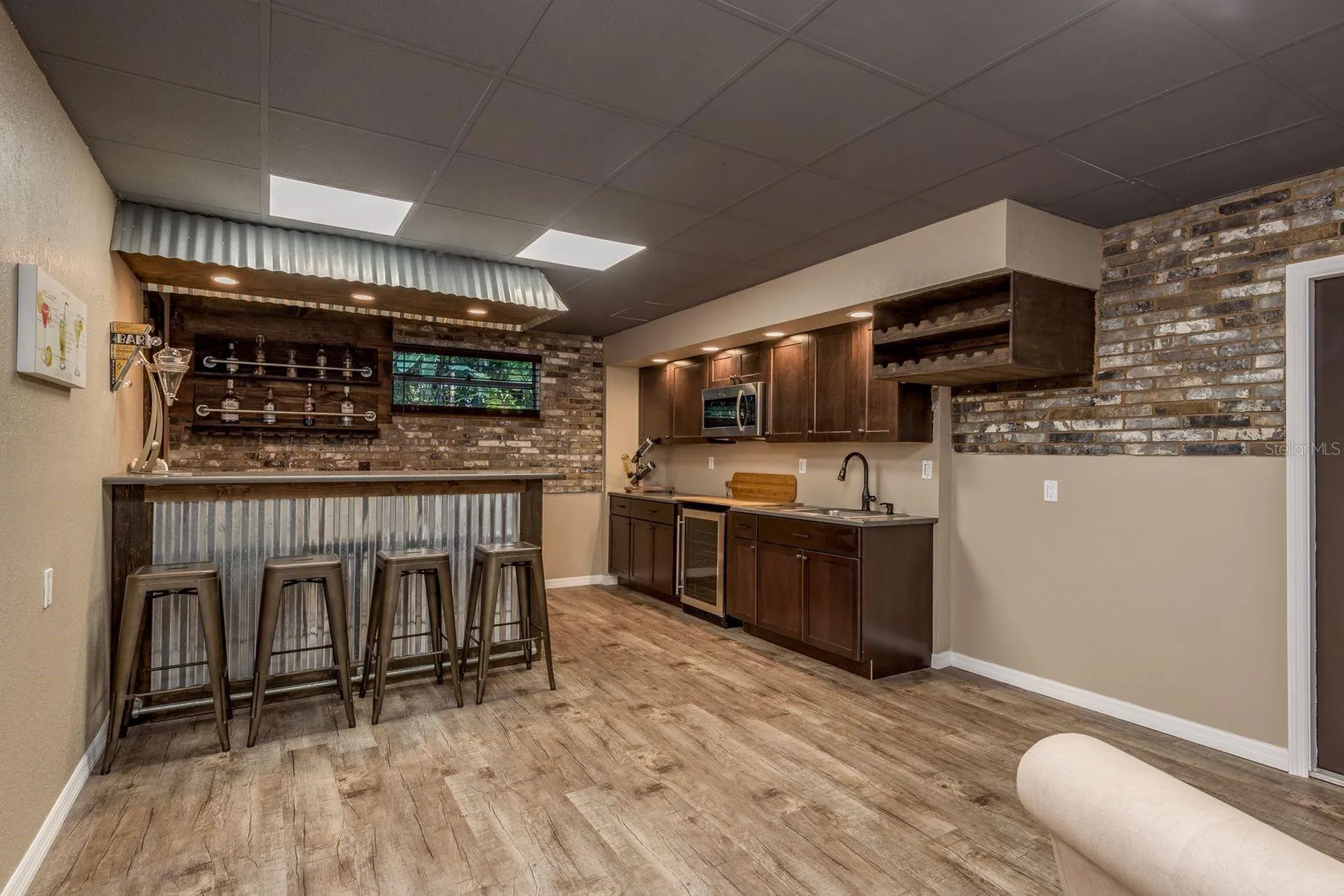 758 Claudia Palm Harbor FL 34683